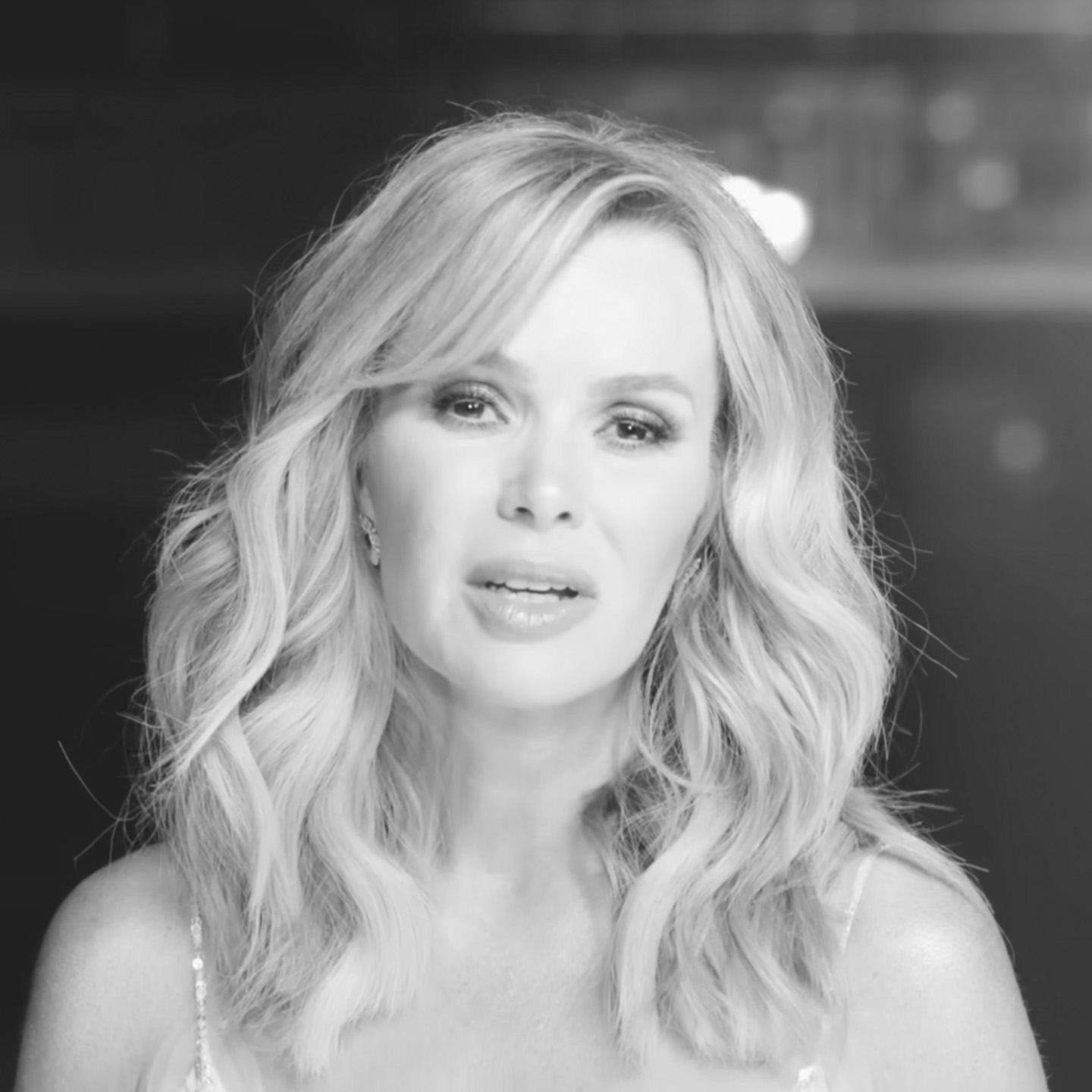 Amanda Holden – Mike Woodhams Impression